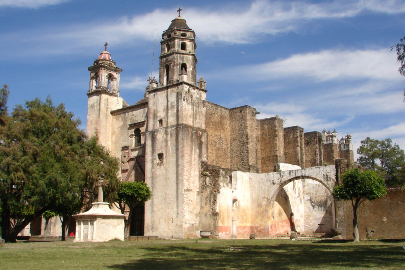 Convento de Tepoztlán, Morelos. Siglo XVI