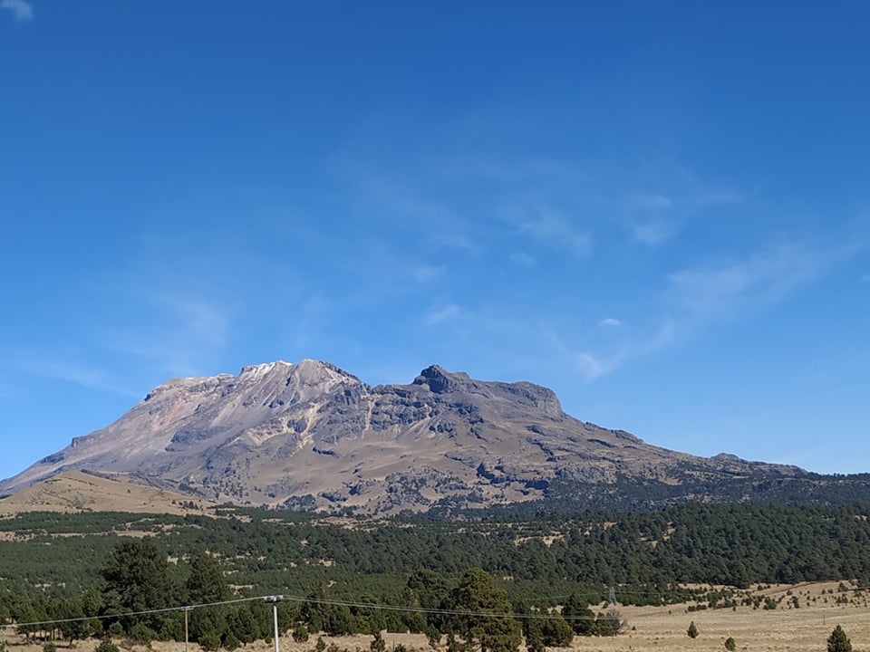Iztaccíhuatl vista desde Paso de Cortés