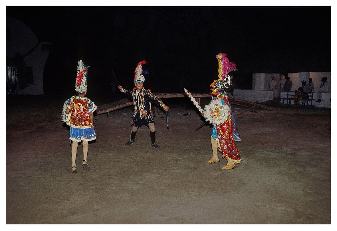 combate entre Mexicanos y Españoles (Tlacoachistlahuaca,1994)